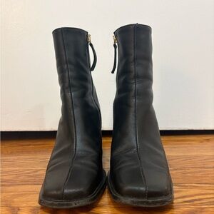 ALOHAS SOUTH BLACK LEATHER ANKLE BOOTS